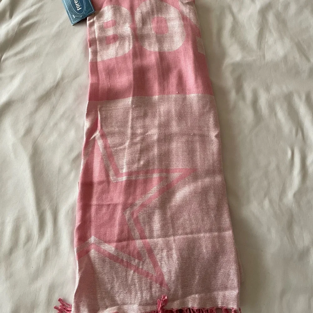 NWT! Dallas Cowboys NFL Pink Scarf with Fringe, OS